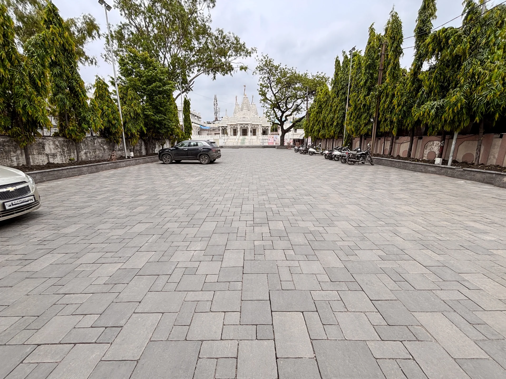 Dadabadi Jain Temple Complex - Primary