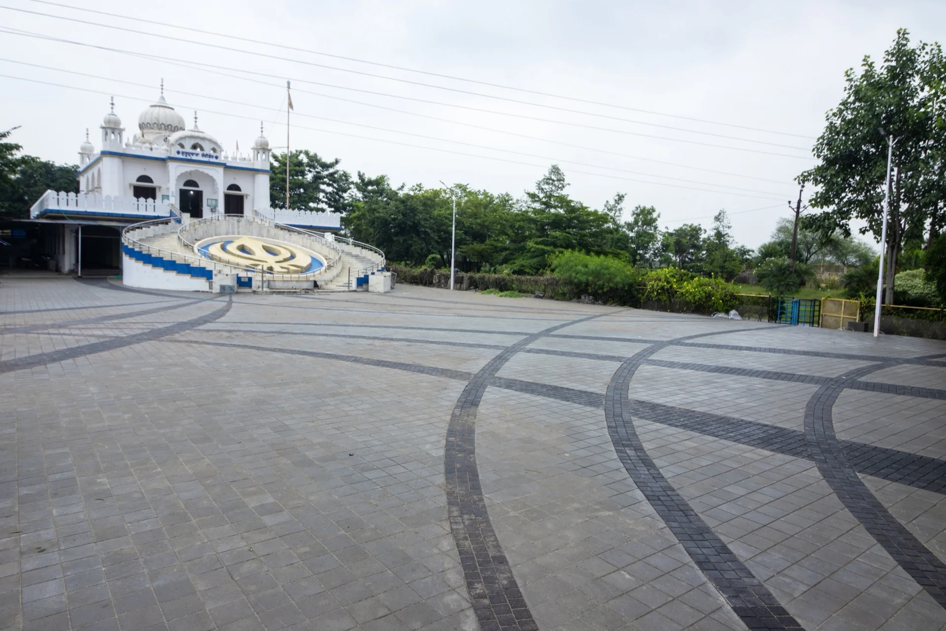 Gurudwara Forecourt - Image 2